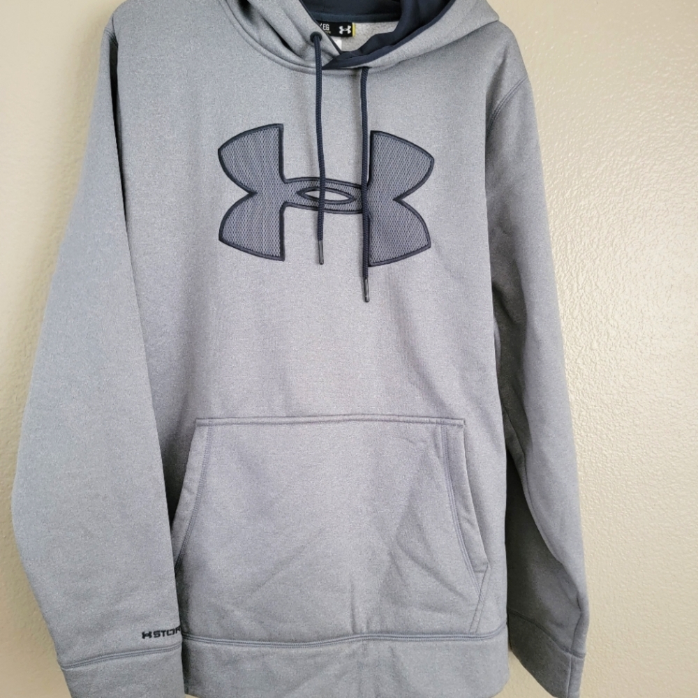 Under Armour hoodie